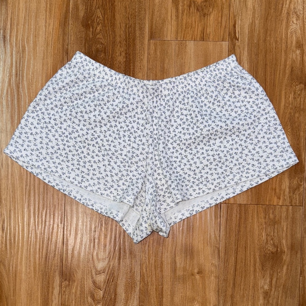 Brandy Melville Floral Emery Shorts